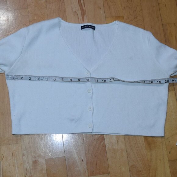 Brandy Melville Paige Top Women's Crop Top Button Cardigan - Picture 7 of 7